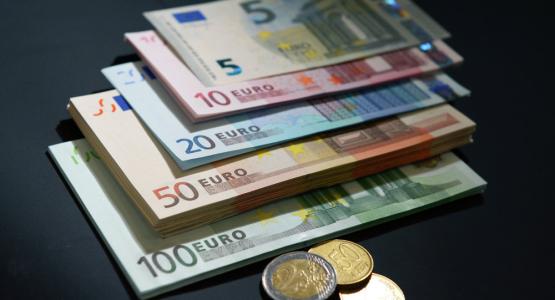 美元回调未结束！欧元、英镑走势分析