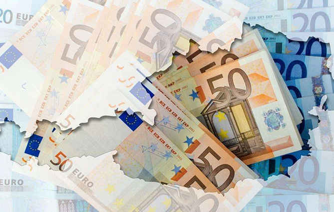 《外汇投资》欧元多头绝处逢生 美元惨遭猎杀！