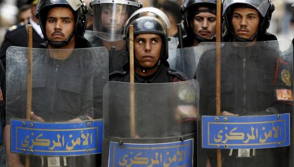 外汇入门：埃及警方遭伏击 16名警察殉职