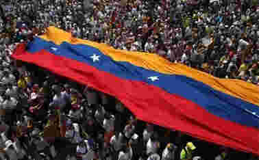 将货币贬值95% 委内瑞拉称能度过经济危机