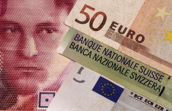 瑞士监管机构对五家银行操纵外汇市场罚款9000万瑞郎